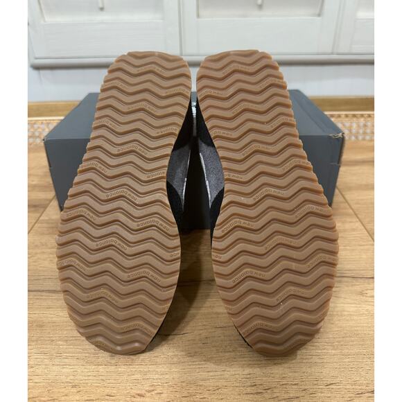 New Balance Womens 471 Lifestyle Sneaker Grey Black Suede Mesh Size 7 NIB Unisex - Picture 11 of 14